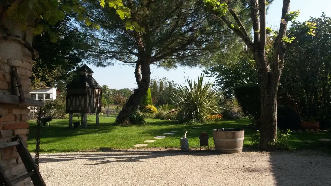 Le Clos De Saint Amour モントーバン エクステリア 写真